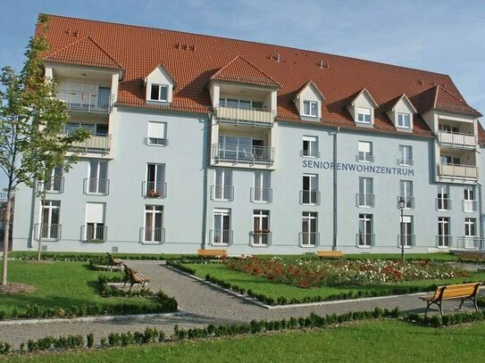 Seltene Gelegenheit... helle 2 Zimmer-Wohnung mit Loggia und Tiefgaragenstellpiatz im Seniorenwohnzentrum "Unteres Tor"