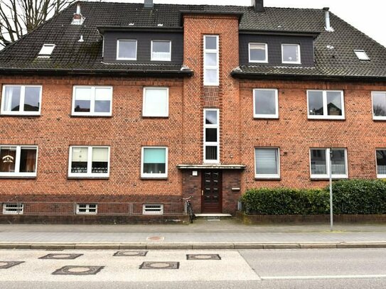 Im Auftrag zu verk.: Gepflegtes Mehrfamilienhaus mit 6 Wohneinheiten in beliebter urbaner Lage in Neumünster-Stadtmitte