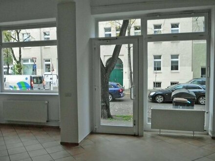 Geflieste Büro-/Praxisfläche in zentraler Lage von Weißensee nahe Antonplatz