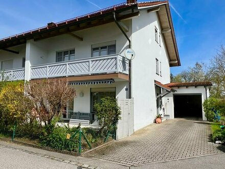 GERÄUMIGE DOPPELHAUSHÄLFTE MIT GARTEN, TERRASSE UND GARAGE ZUR MIETE IN BURGHAUSEN !!!