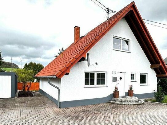 Nähe Montabaur - frisch renoviertes EFH mit Terrasse, Garten und Garage - direkt vom Eigentümer