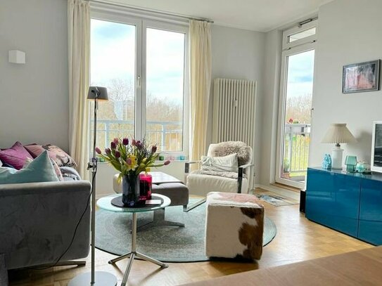 Wohntraum in Groß-Flottbek: Sonnige 3 Zimmerwohnung mit Balkon