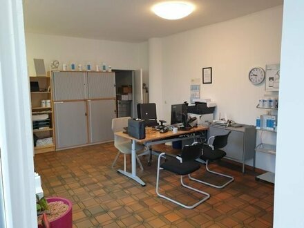 kleines Objekt, gute Rendite: Büro / Ladenfläche in Dillingen