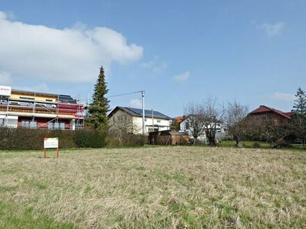 **Unweit von Tübingen** Top ebenes Baugrundstück mit viel Platz für ein Einfamilien- oder Doppelhaus