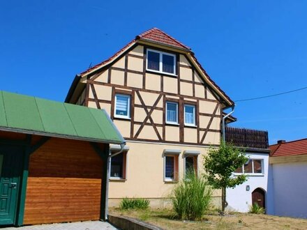 Einziehen und fertig! Einfamilienhaus inkl. tollem Garten - Anwesen in Wiedermuth