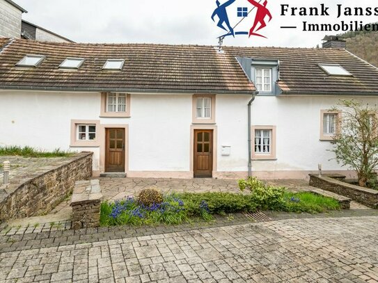 Neuer Preis! Einfamilienhaus in schöner Lage in Birresborn - Bauernhaus - PROVISIONSFREI