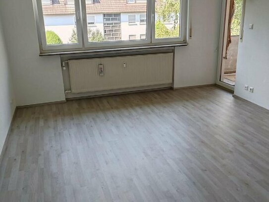 Helle 3 Zi. Wohnung frisch renoviert gut Erreichbar Stuttgart Hedelfingen