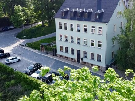 Großzügige 2-Raum-Wohnung - sehr zentral, direkt am Busbahnhof - Annaberg-Buchholz!