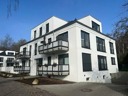 Südstadt, schicke 3-Zimmerwohnung mit Balkon, Aufzug und TG-Stellplatz in Neubau zu vermieten