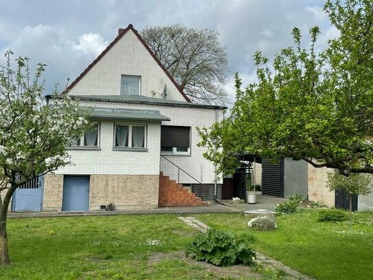 Voll unterkellertes Einfamilienhaus mit 6 Zimmern in bester Lage von Neuenhagen bei Berlin