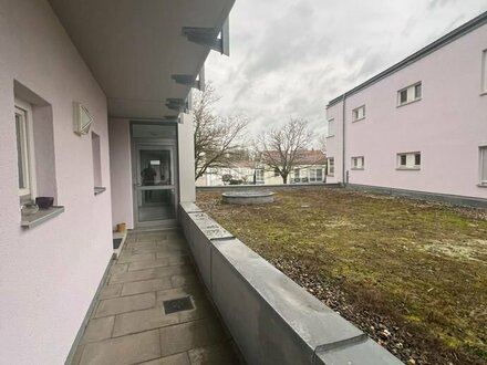 Erstbezug nach Sanierung: geräumige 1-Zimmer-Wohnung zur Miete in Regensburg