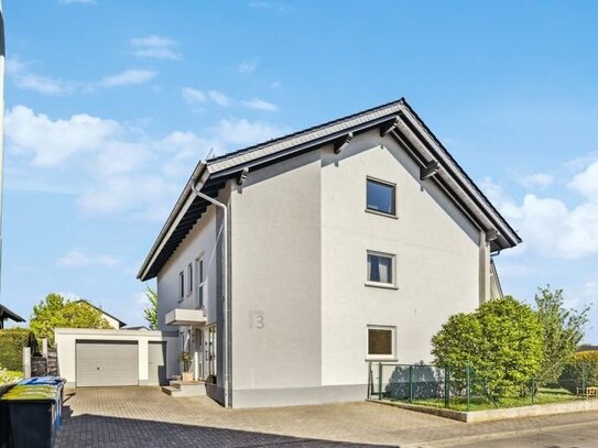 Großzügig, hell und sonnig: Sofort verfügbare 4-Zimmer-Eigentumswohnung mit Balkon und Terrasse