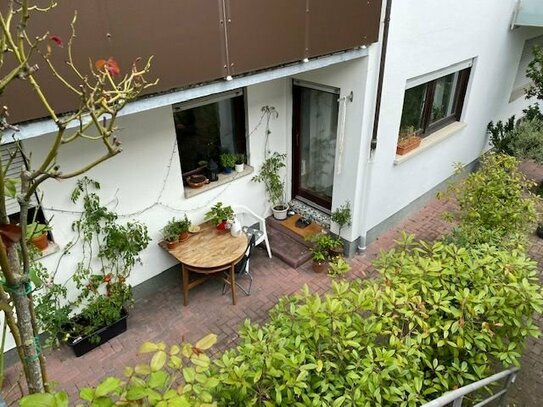 Schöne 2,5 -Zi.-Wohnung mit Terrasse in Feudenheim zu vermieten