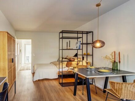 Stilvolles Stadtleben: Ein Schlafzimmer mit zeitgemäßer Ausstattung
