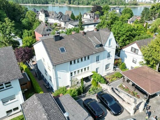 Wohnen wie im Urlaub in Linz am Rhein - Modernisiertes Ärztehaus mit Traumausblicken