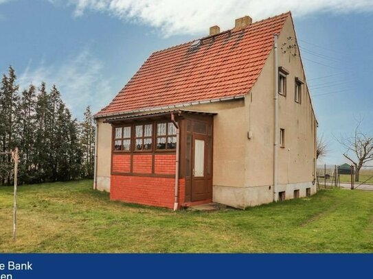 Idyllisches Einfamilienhaus mit großem Grundstück!