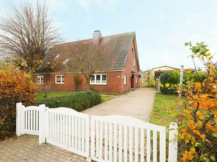 Elbe, Marsch, Reiterhof Haus mit Paddock, Weiden, Nebengelässen sowie ca. 2 Hektar Grundstück am Naturschutzgebiet