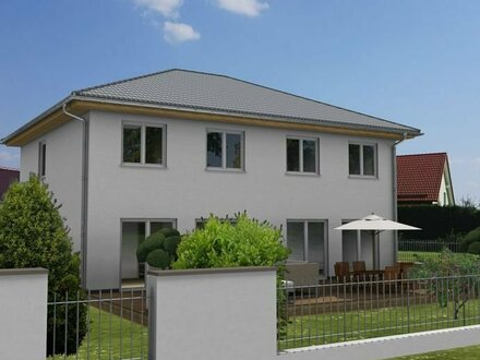 Doppelhaushälfte mit Grundstücksanteil in Neuenhagen bei Berlin