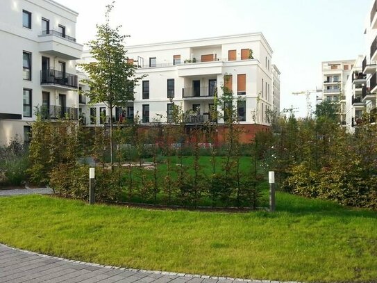 Barrierefreie Erdgeschosswohnung mit Garten im Europa-Viertel!!