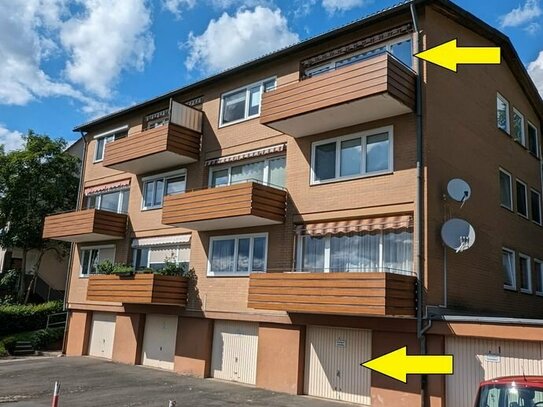Toll geschnittene 3 Zimmerwohnung mit Balkon, Garage und Panoramablick