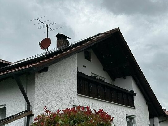 Stilvolle 3-Raum-Dachgeschosswohnung mit Einbauküche in Ingolstadt/Etting