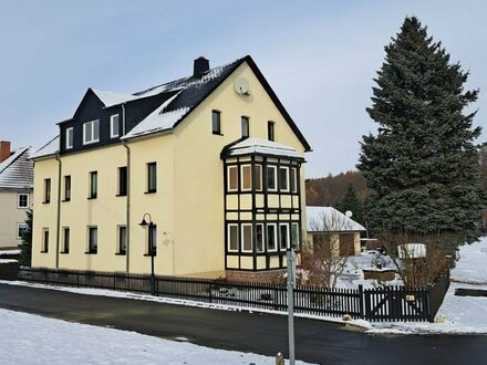 3-Zimmer-Wohnung im Dachgeschoss in Weißenborn bei Freiberg mit Einbauküche und Garage