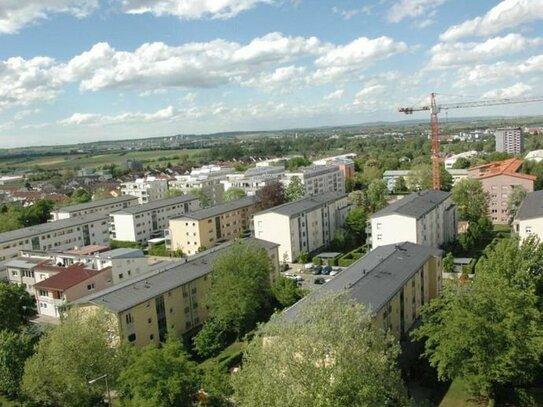 Stuttgart-Giebel: 10. OG: VERMIETETE, 3-Zimmer-Wohnung in einem Mehrfamilienhaus mit Aussicht!