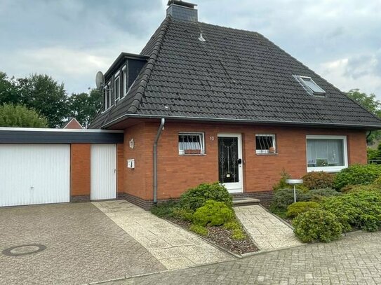 Geräumiges Einfamilienhaus auf großem Grundstück in Sackgassenlage!