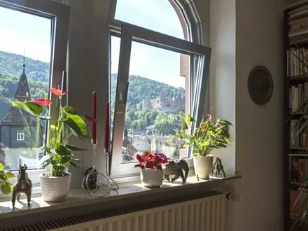Helle 3 Zimmer Wohnung mit Schloßblick in Heidelberg, Neuenheim