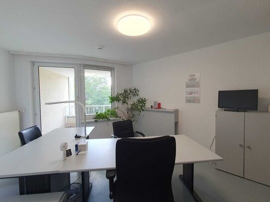 ZENTRAL! Tolles Büro mitten in KW - FALC Immobilien