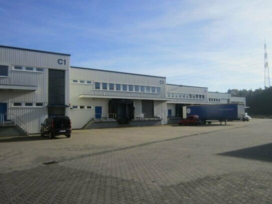 1.945 m² Rampenhalle + 260 m² Bürofläche in Dietzenbach zu vermieten