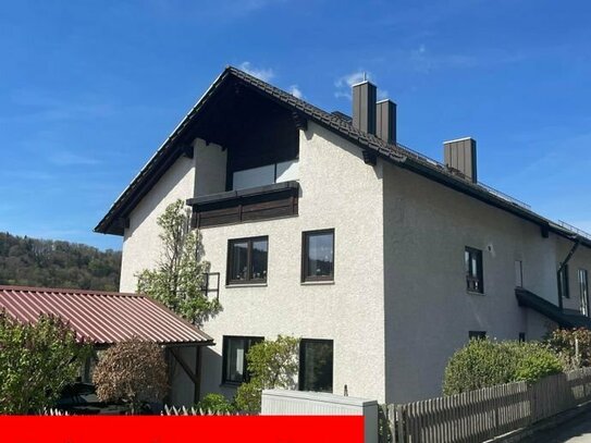 Attraktives Zweifamilienhaus auf der "Sonnenseite" von Riedenburg