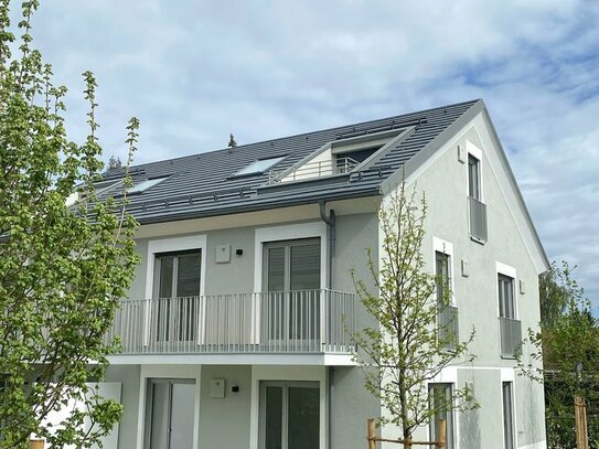 Energieeffizienz A+ Schlüsselfertige Neubau Doppelhaushälfte in ruhiger Lage von Waldperlach