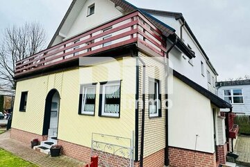 Schönes Ein-/ Zweifamilienhaus in toller Wohnlage im OT Bad Sachsa mit Nebengebäude