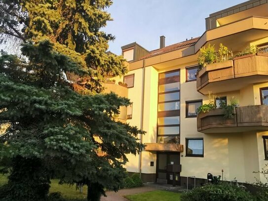 Schöne und neuwertige 1,5-Zimmer-Wohnung mit Balkon und EBK in Nürnberg-Katzwang