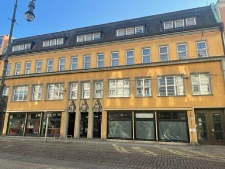 Büroflächen am zentralsten Platz der Stadt!