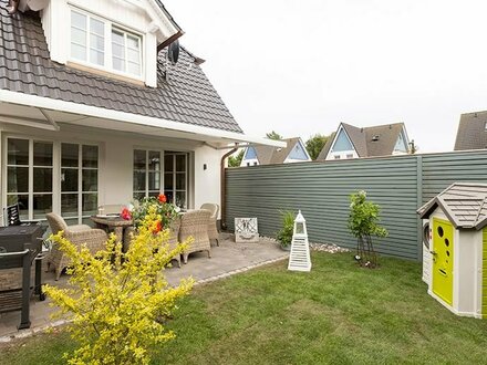 Exklusives Ferienhaus in beliebter strandnaher Lage - Sauna, Kamin u.v.m.