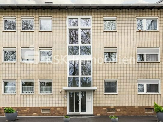 Frechen-Bachem, vermietete, gemütliche 2-Raumwohnung mit separater Garage.