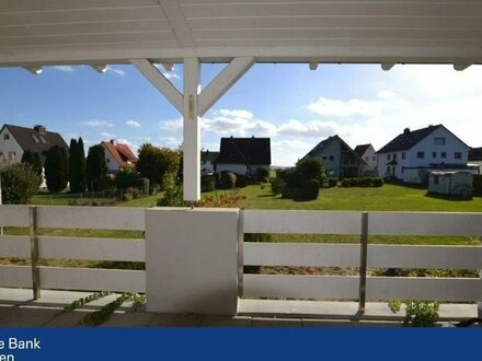 Perfekt für Familien: Zweifamilienhaus mit sonniger Terrasse