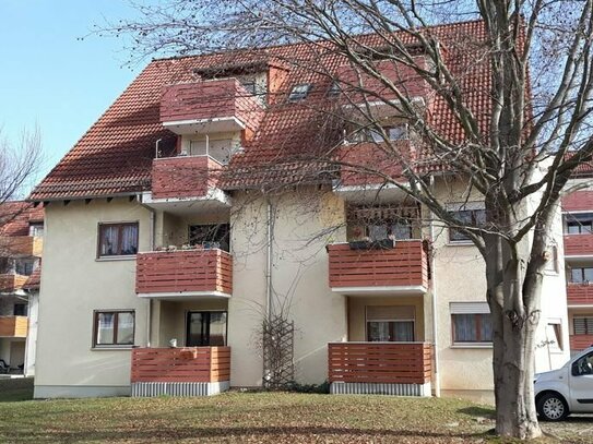 EIGENNUTZER für ETW 3 Zi. im 1. OG mit Balkon gesucht