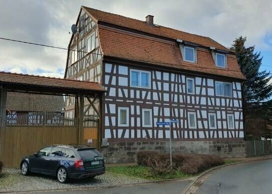 3 Seitenhof / 3 Familienhaus mit jeder Menge Platz und Unterstellmöglichkeiten in Großkochberg zu verkaufen