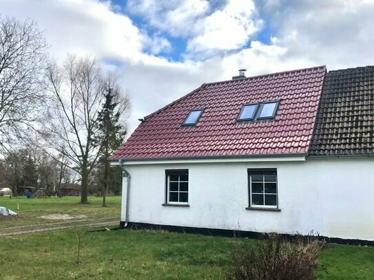 modernisierte Haushälfte nahe der Ostseeküste
