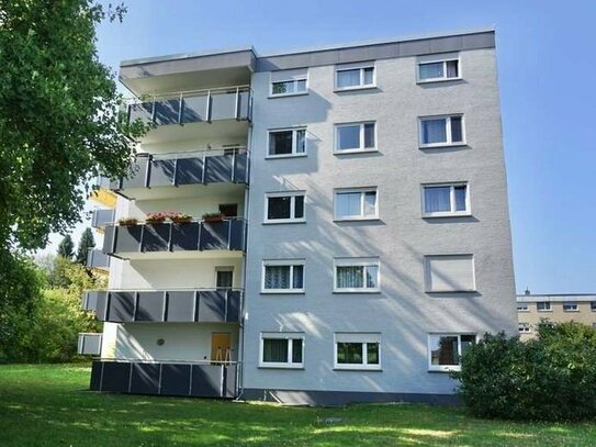 Einziehen - Wohlfühlen 4,5 Zimmer Wohnung mit Ausblick ins Grüne in Marbach a. Neckar zu verkaufen