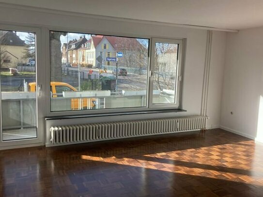 helle 3 Zimmer-Wohnung Hochparterre mit Balkon in Bettenhausen