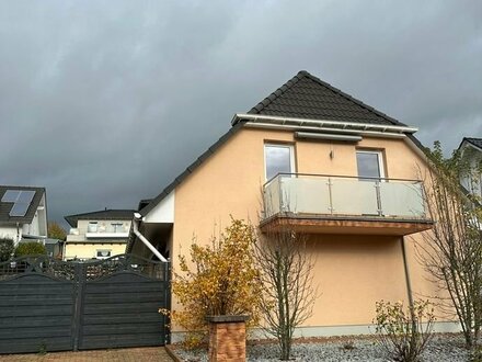 Wirklich gute Immobilien sind selten! Neues Einfamilienhaus in idyllischer Lage von Niestetal- Heiligenrode