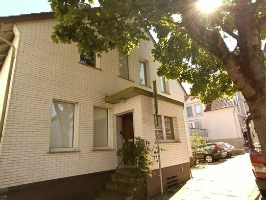 1-2 Familienhaus / Hausteil im Bielefelder Westen Nähe Siegfriedplatz.