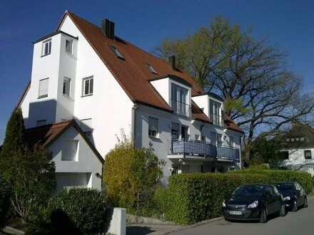 Großzügige und Helle 6,5 Zimmer Wohnung mit 130 qm in Nähe der wunderschönen Altstadt