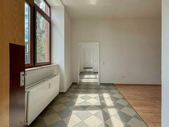 Barrierearme 2 Zimmer Wohnung - Erdgeschoss - Stellplatz vorhanden - renoviert & lichtdurchflutet