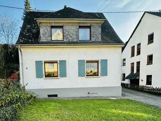 **Traumhaftes freistehendes Einfamilienhaus in ruhiger Lage von Trier-Ruwer!**