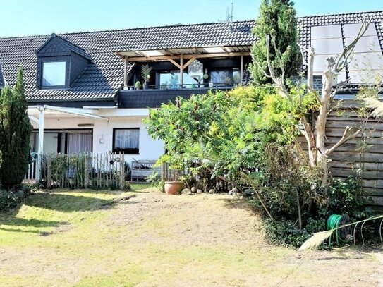 Zweifamilienhaus auf großem Grundstück mit ruhiger Lage